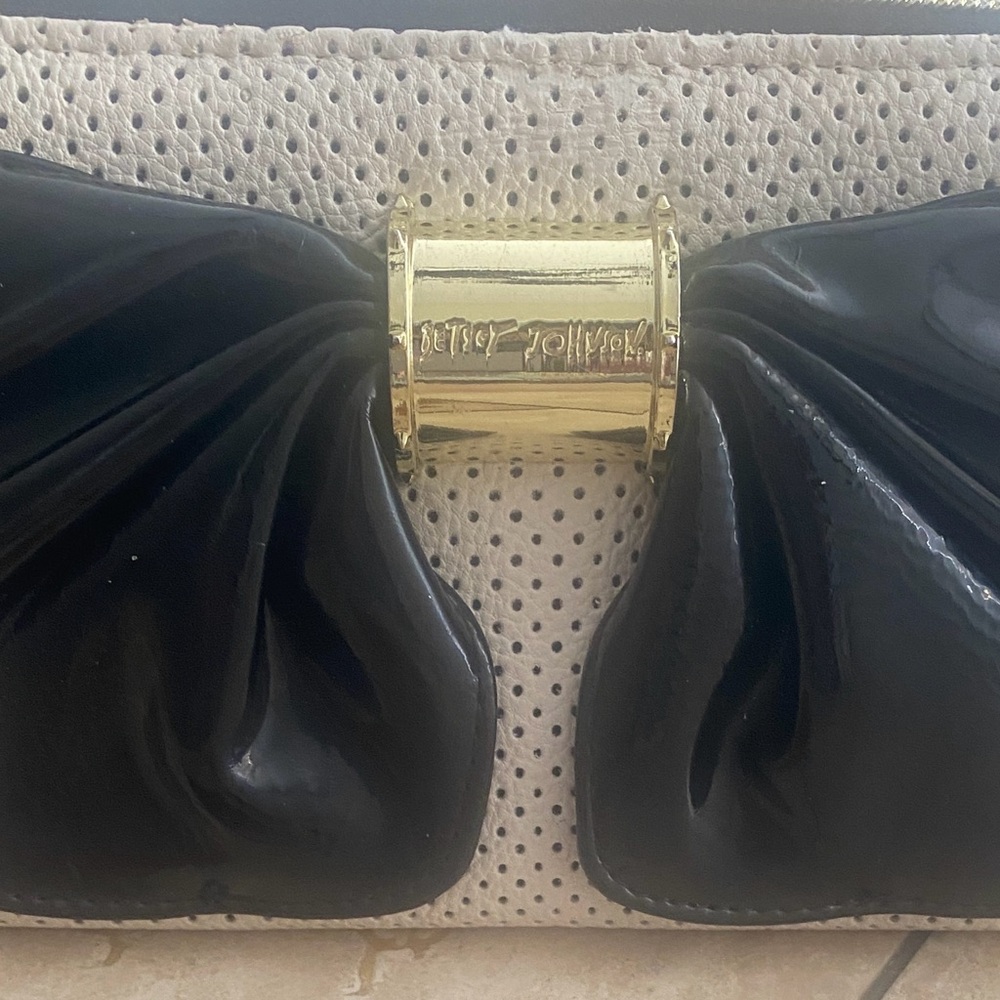 Betsey Johnson Black Bow Wallet